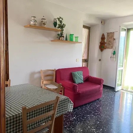 Apartmán Bilocale Mirella Carro